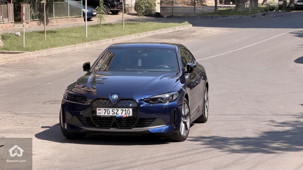 BMW i4 eDrive 40 - image 2