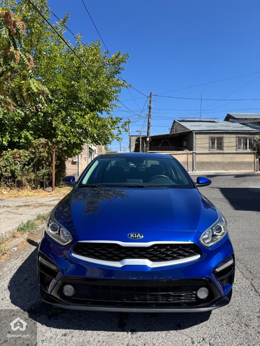 Kia Forte - image 1
