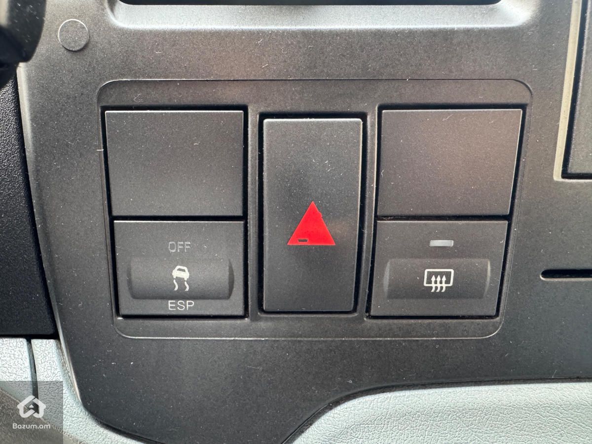 Ford Transit 2009 - image 5