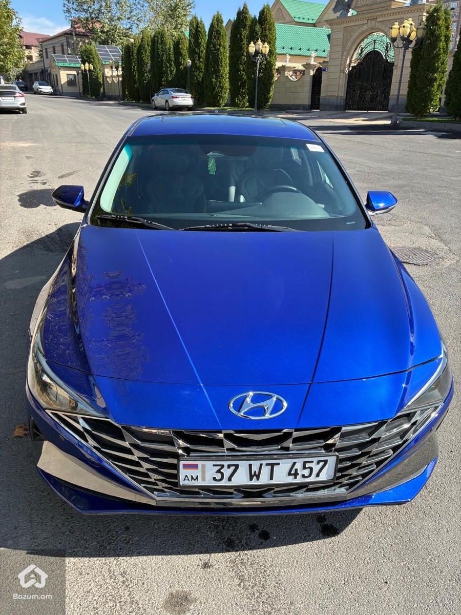 Hyundai Elantra 2021 - image 4