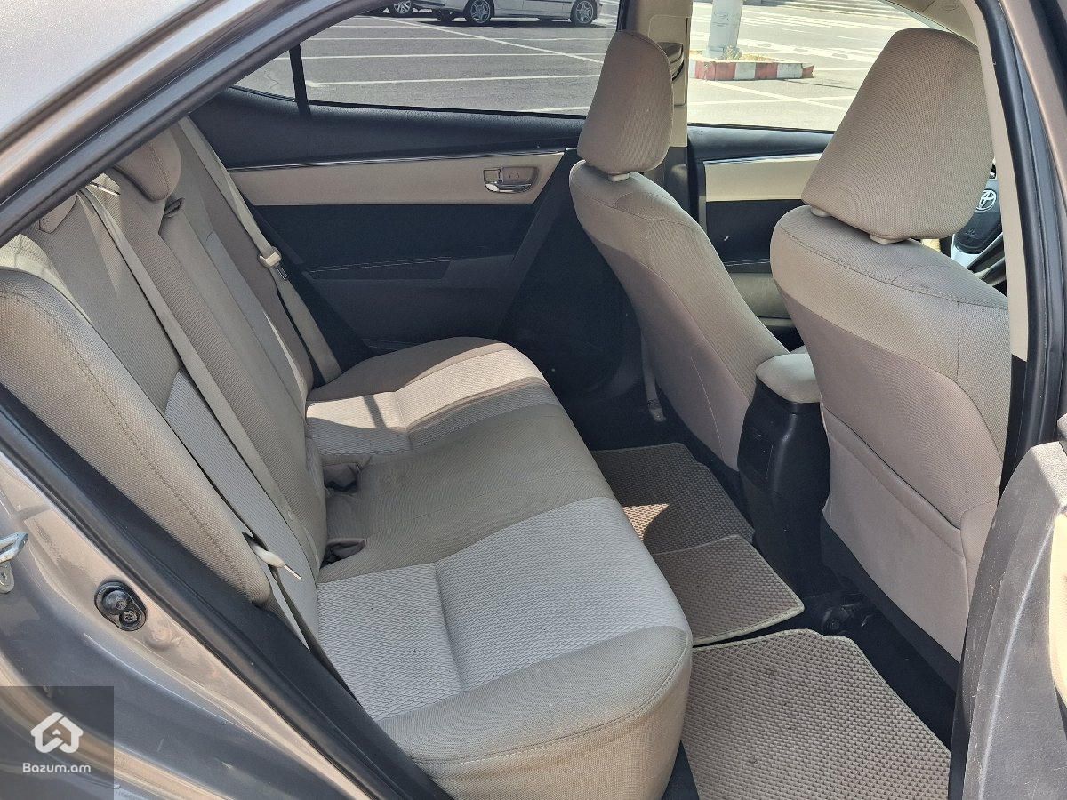Toyota Corolla 2016 - image 8