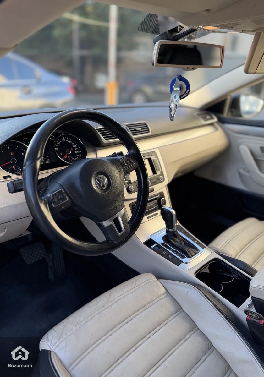 Volkswagen Passat CC 2011 - image 10