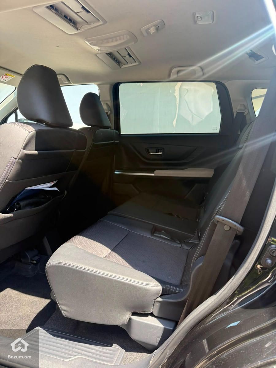 🚘 Toyota Veloz – 2025թ. - image 9