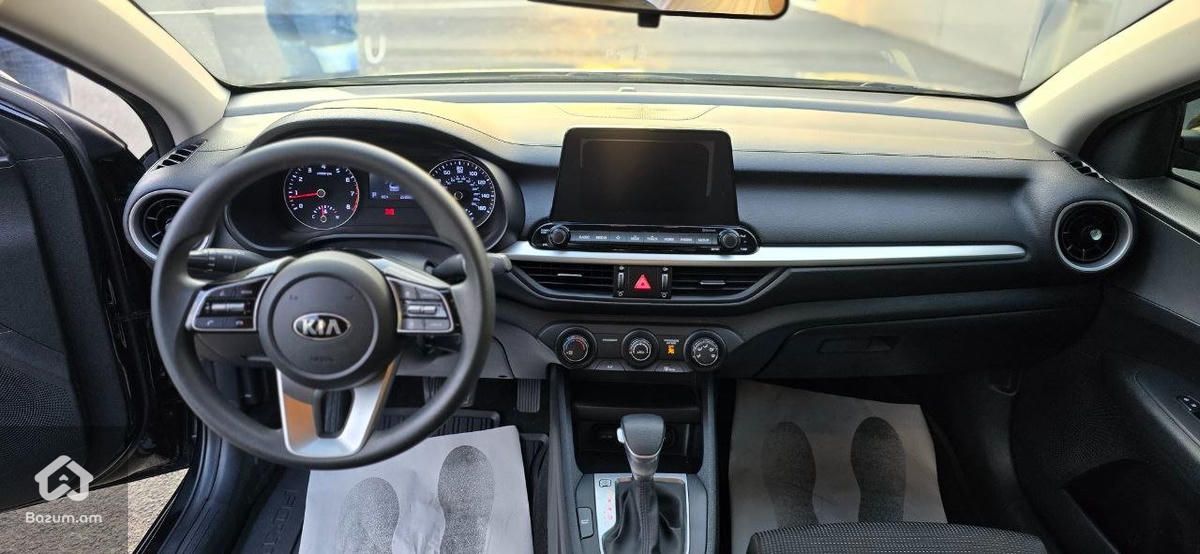 Kia Forte 2020 - image 10
