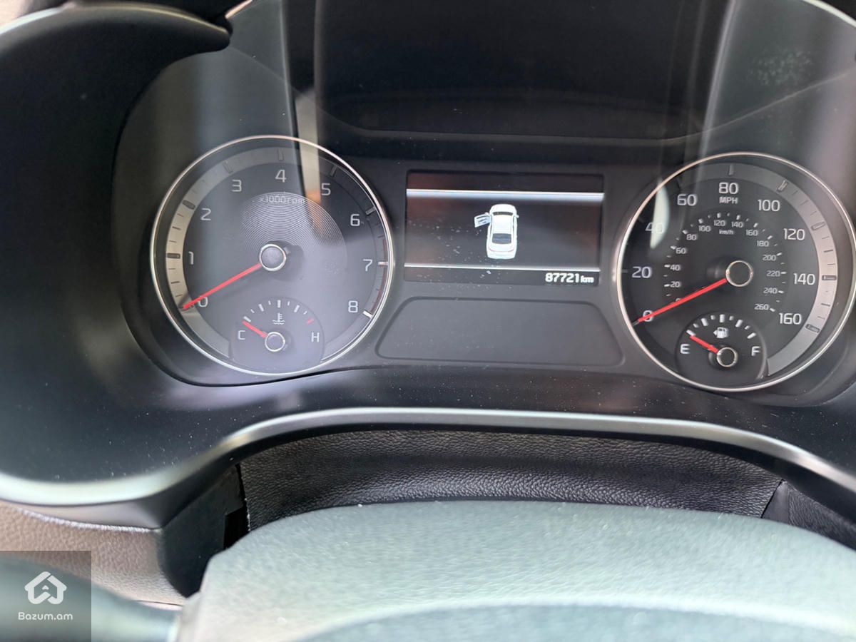 Kia Forte 2022 - image 12