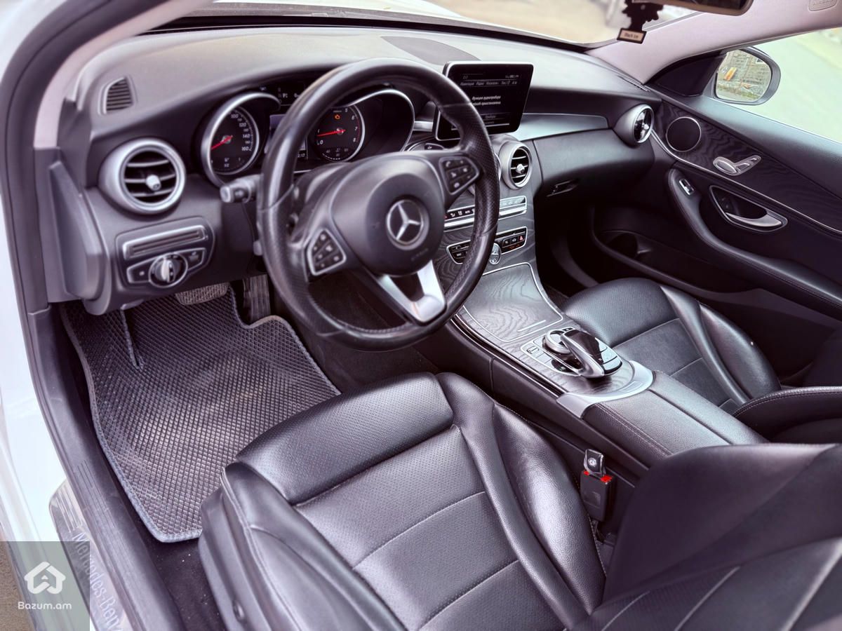 Mercedes C300 w205 - image 10