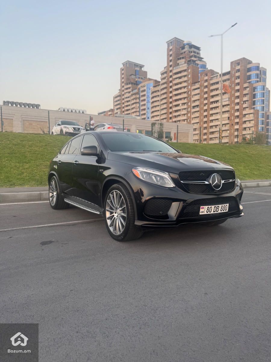 Mercedes-Benz GLE 43 AMG 2019 - image 2