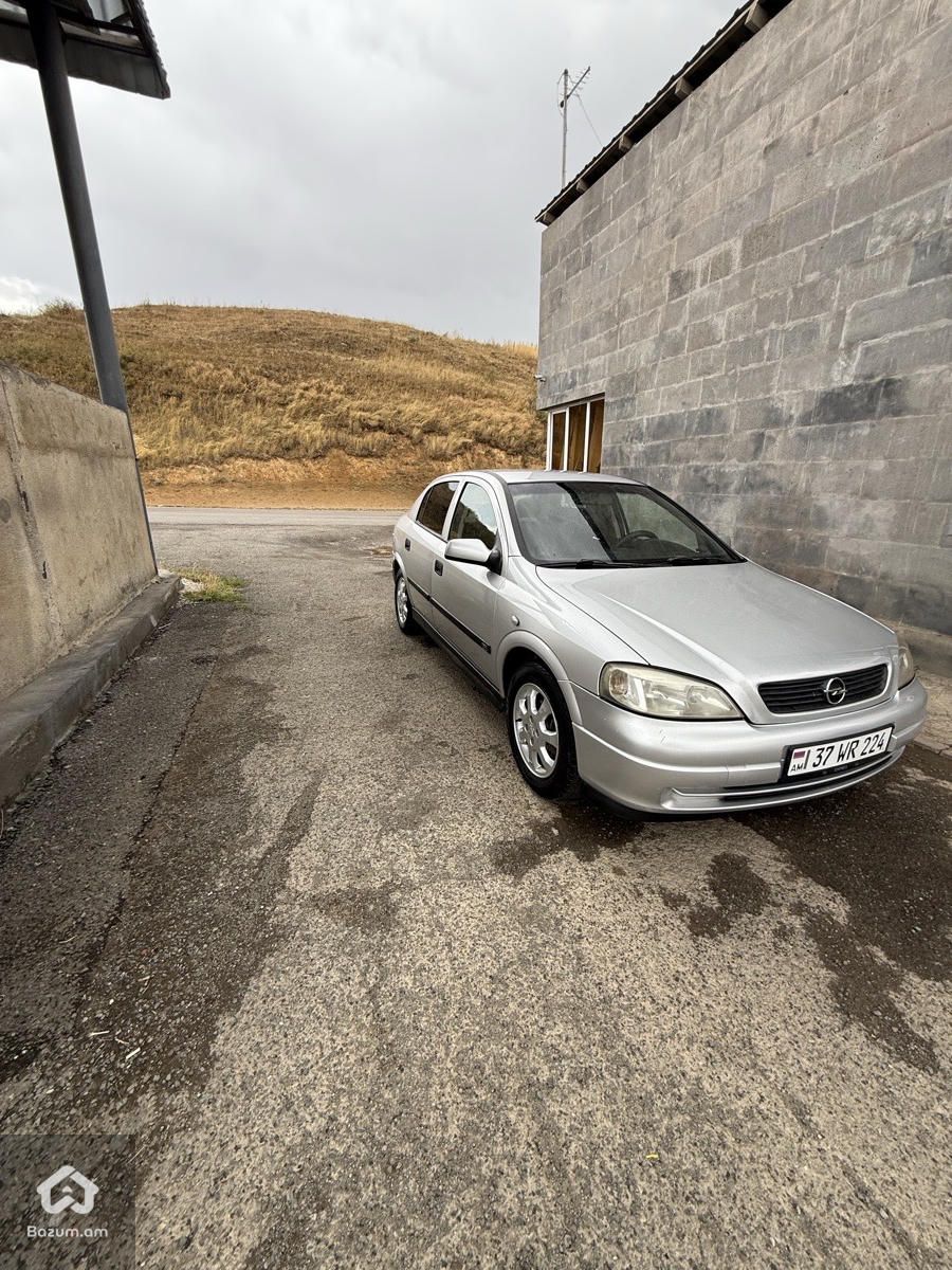 Opel Astra 2002 - image 4