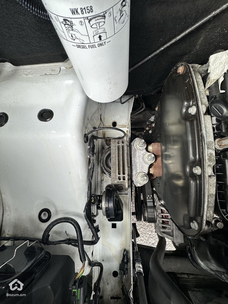 FORD TRANSIT - image 23