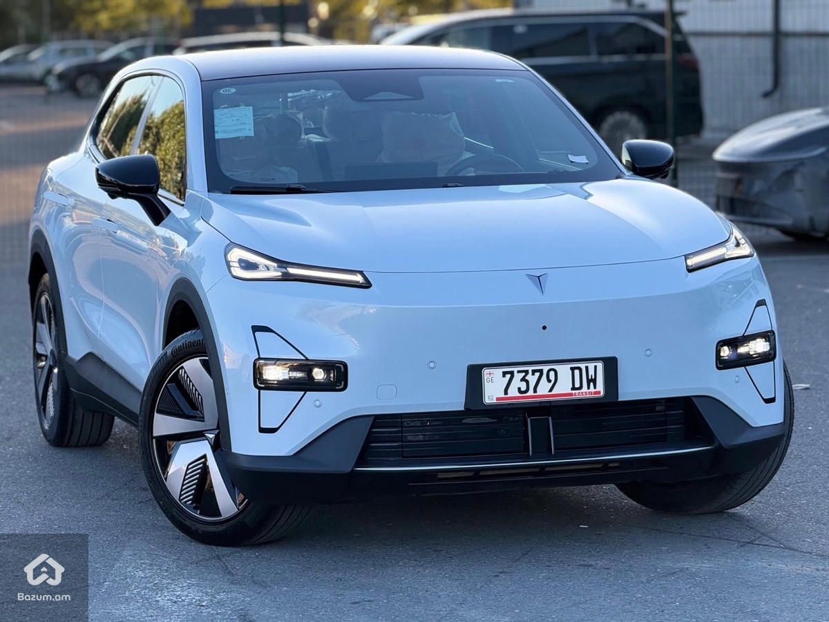 Changan Deepal S05 2026 - image 1