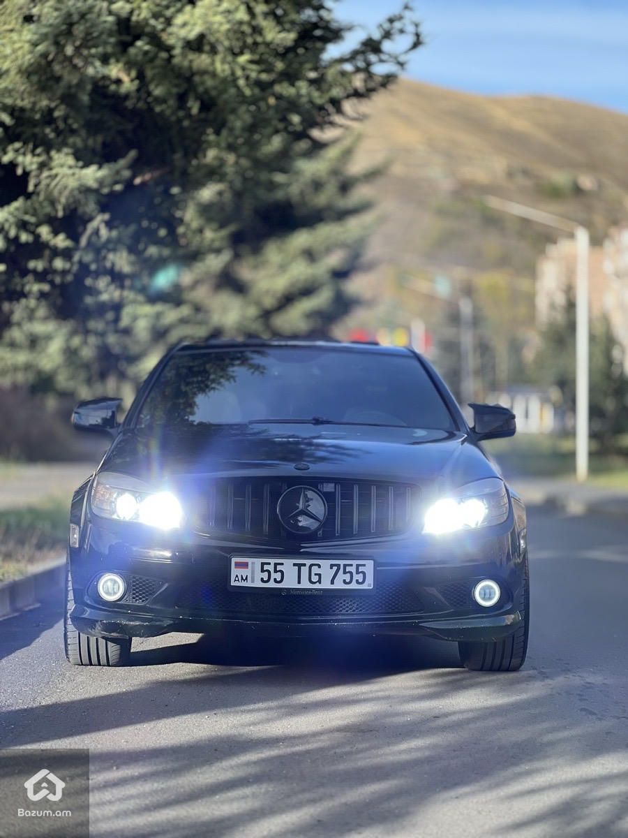 Mercedes-Benz C 300 2008 - image 2