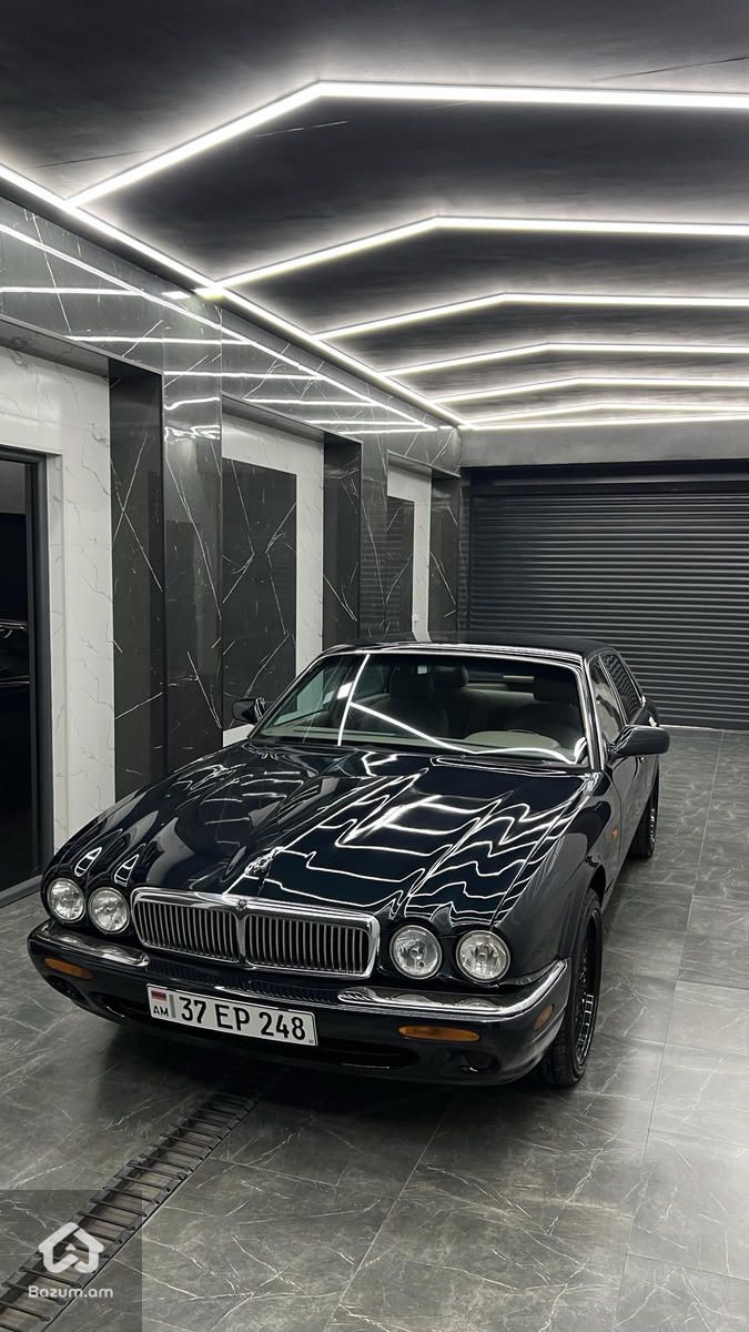 Jaguar XJ6 1996 - image 1