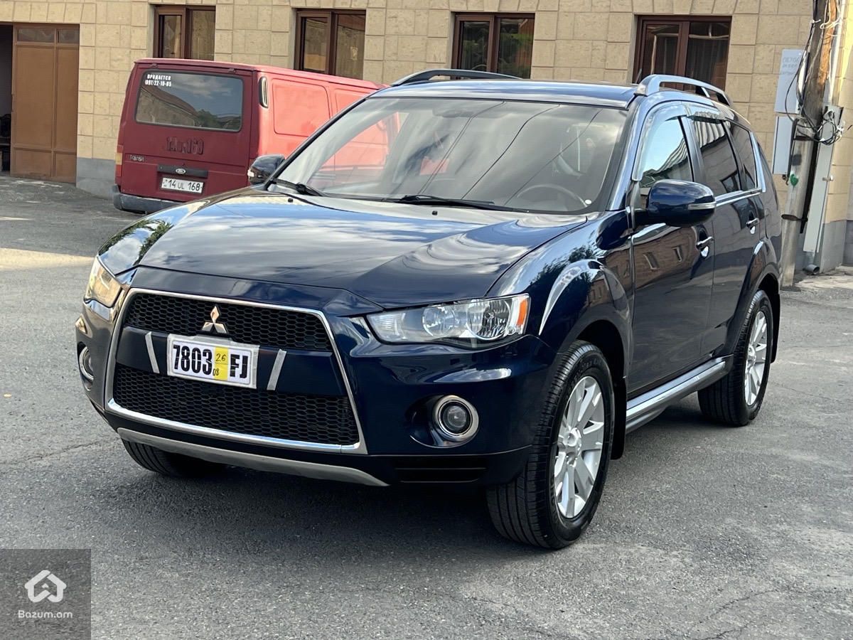 Mitsubishi Outlander 2011 - image 3