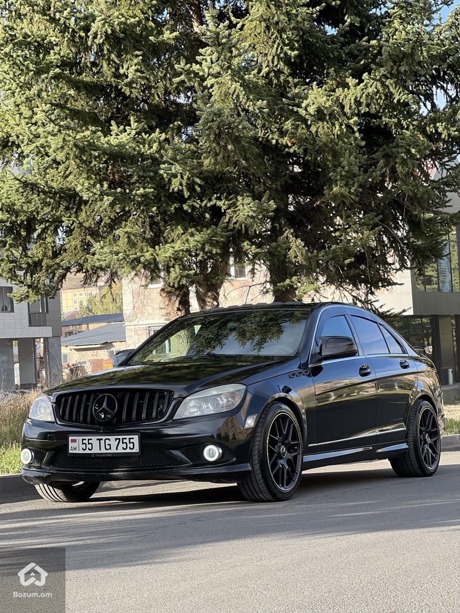 Mercedes-Benz C 300 2008 - image 1