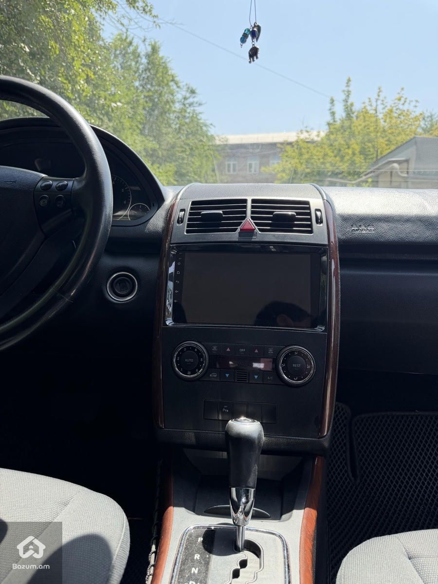 Mercedes-Benz A 170 2007 - image 13