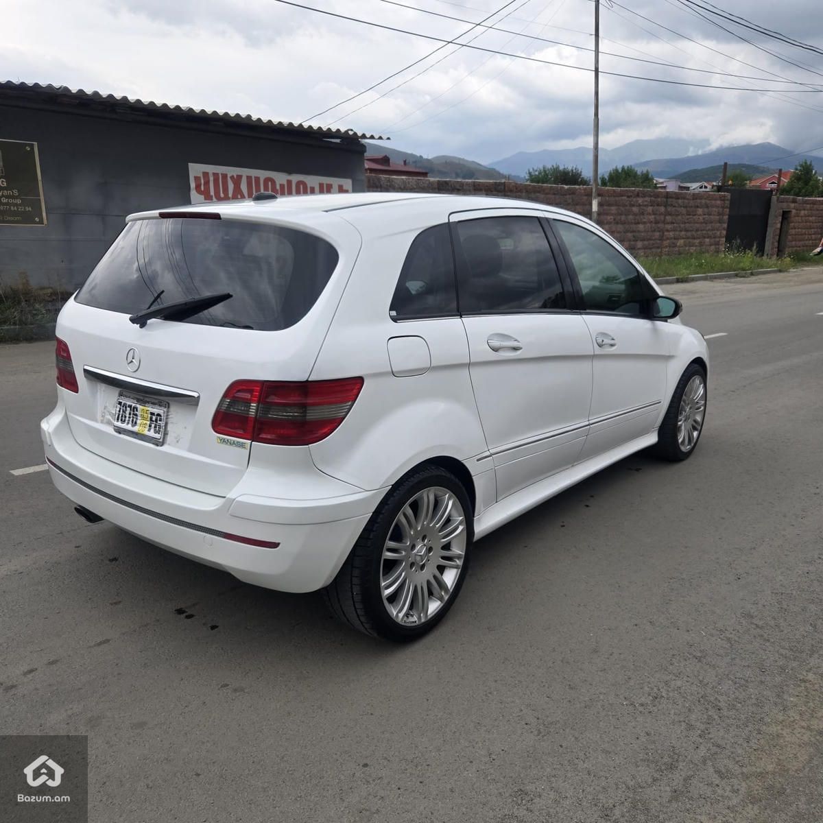Mercedes-Benz B 170 2008 - image 13