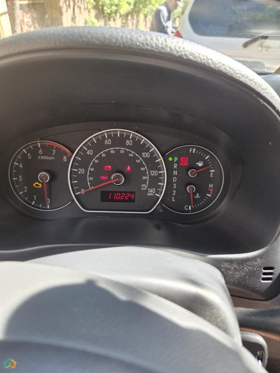 Suzuki SX4  - image 5