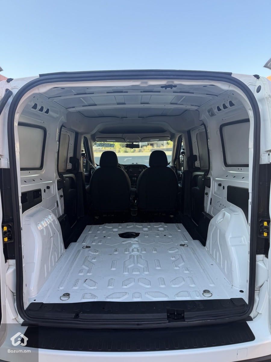 RAM PROMASTER CITY 2022 - image 20