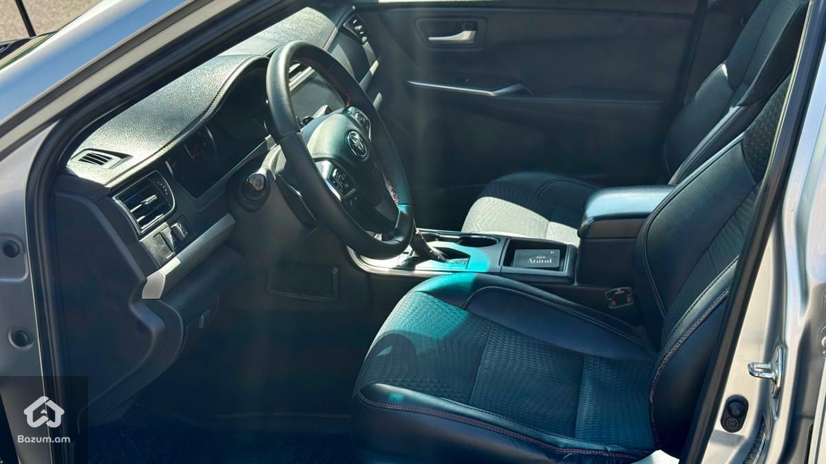 Toyota Camry 2015 - image 7