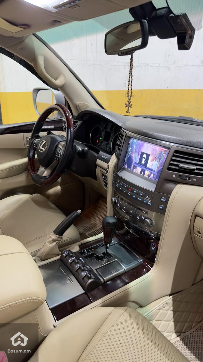 Lexus Lx570 F-Sport - image 14