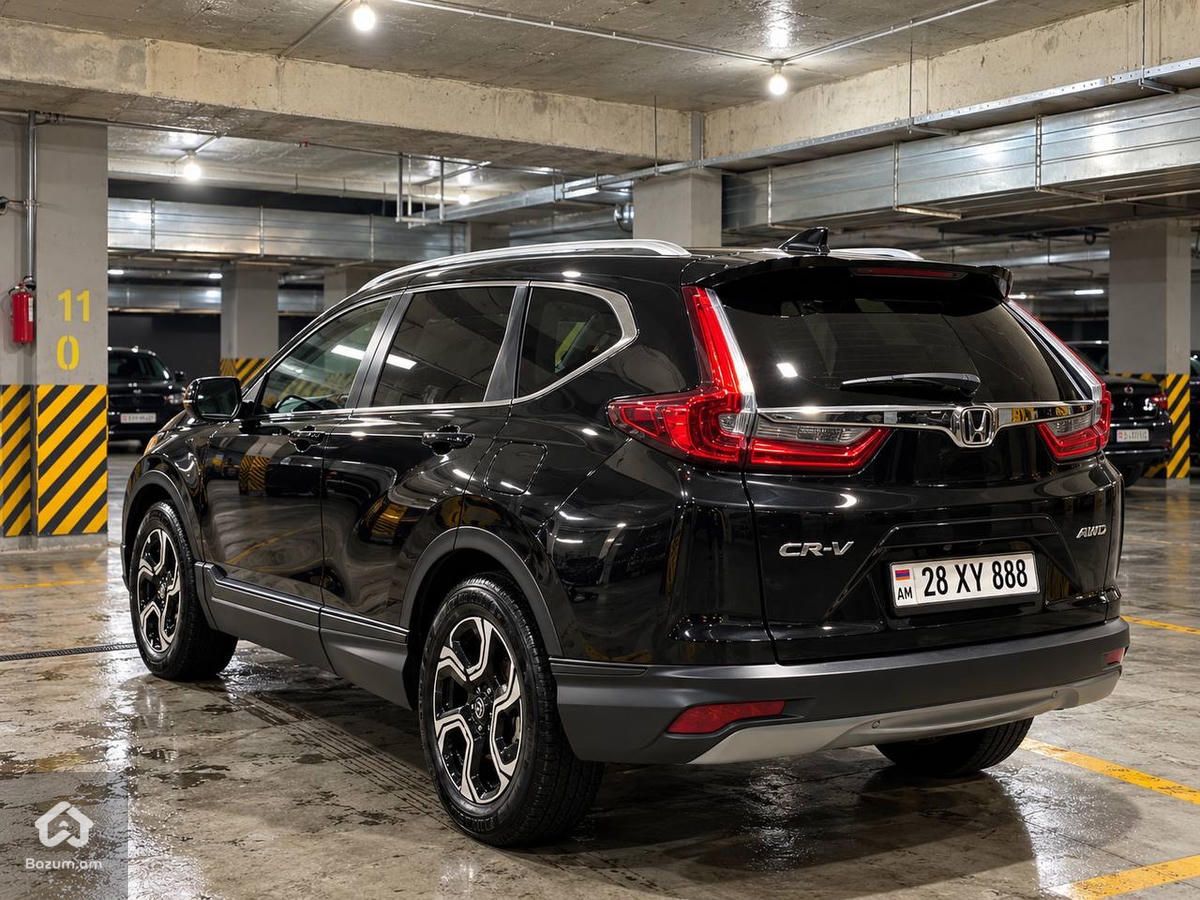 Honda CR-V 2018 - image 2