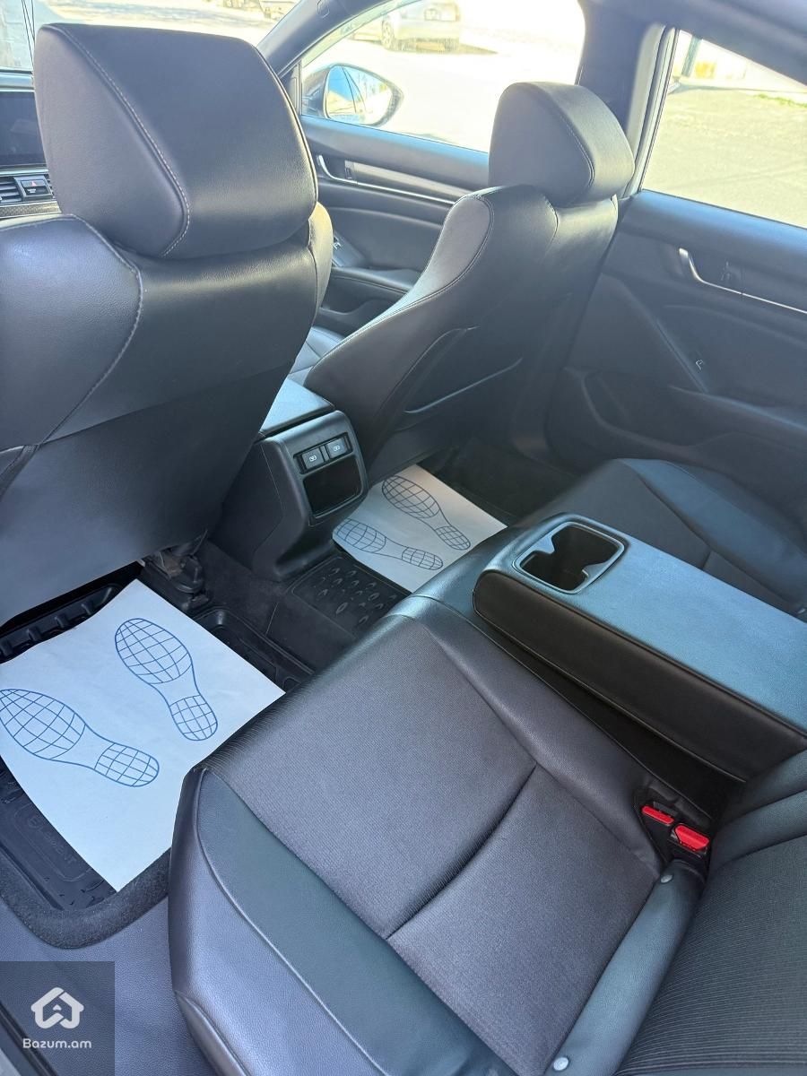2021 honda accord 1.5T - image 4