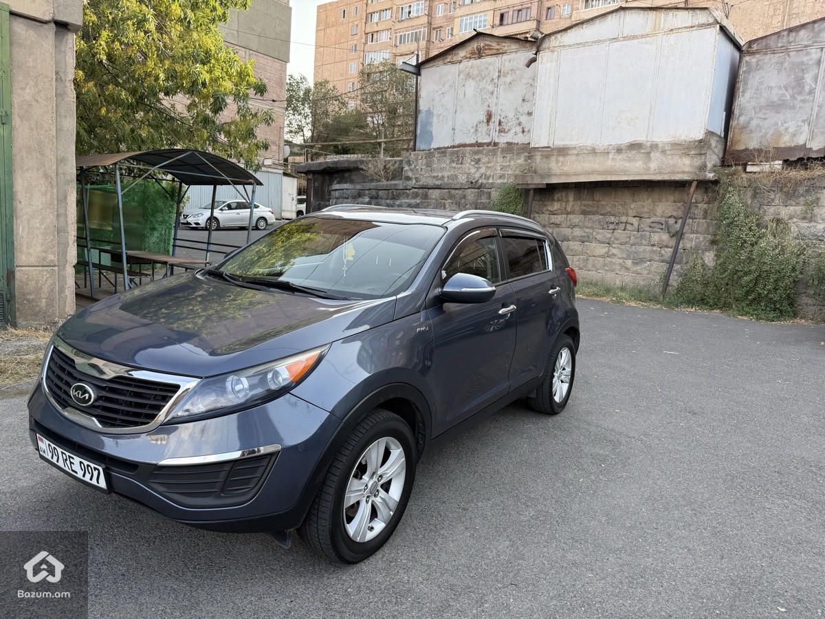 Kia Sportage 2011 - image 3