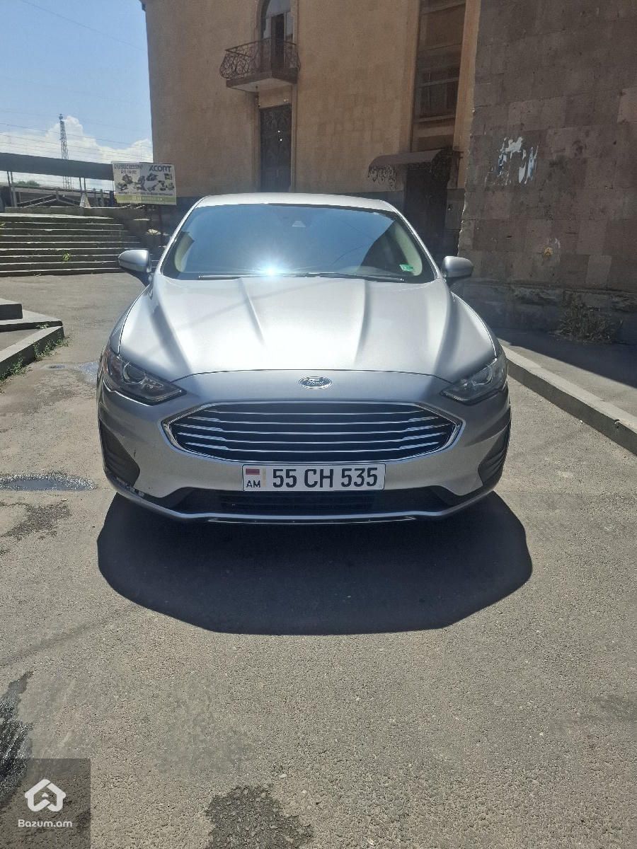 Ford Fusion 2020 - image 1