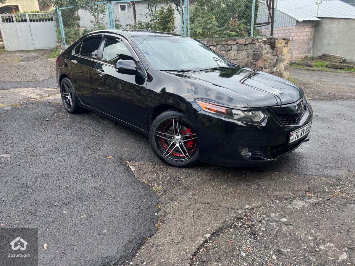 Acura TSX 2010 - image 1