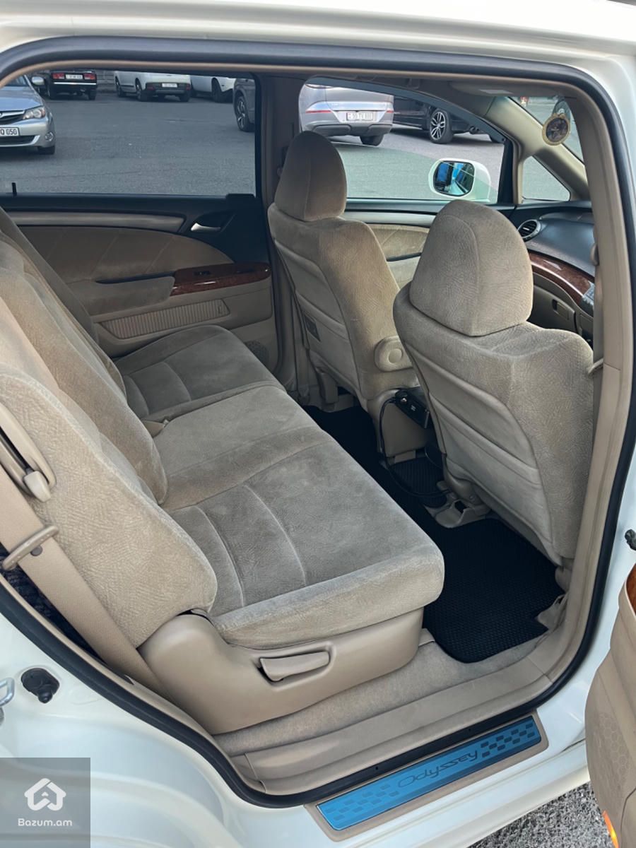 Honda Odyssey  - image 6