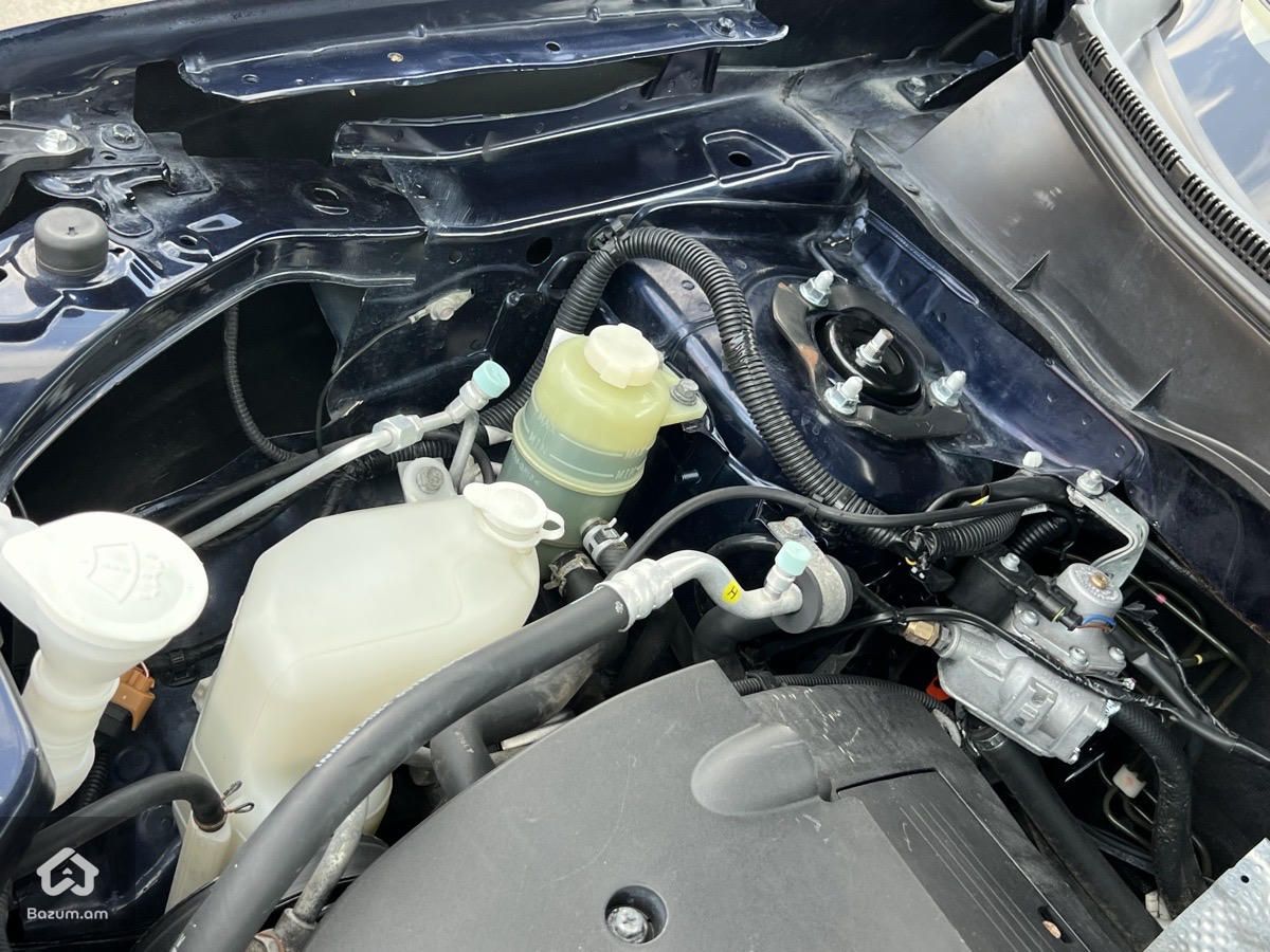 Mitsubishi Outlander 2011 - image 22