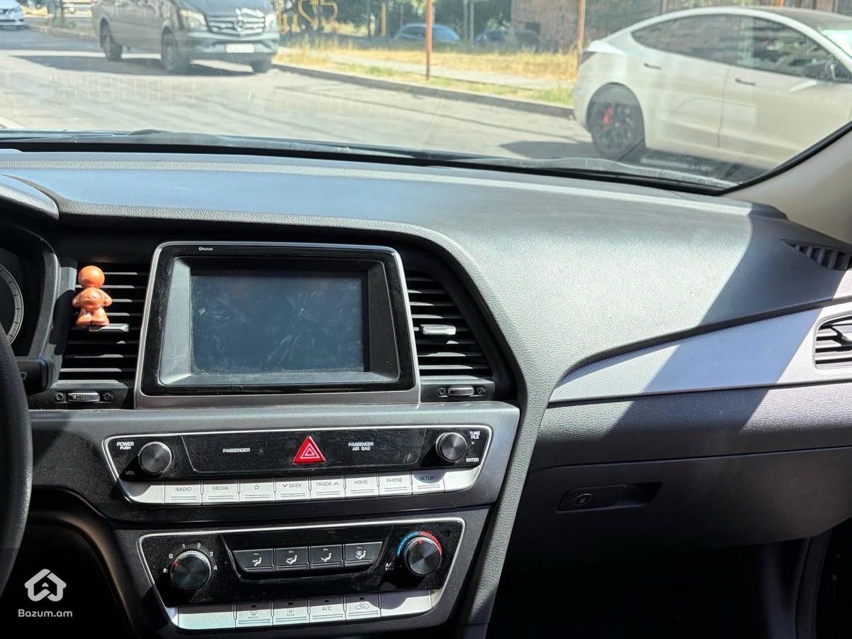 Hyundai Sonata 2018 - image 3