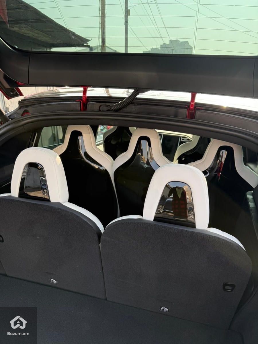 Tesla Model X 2016 - image 8