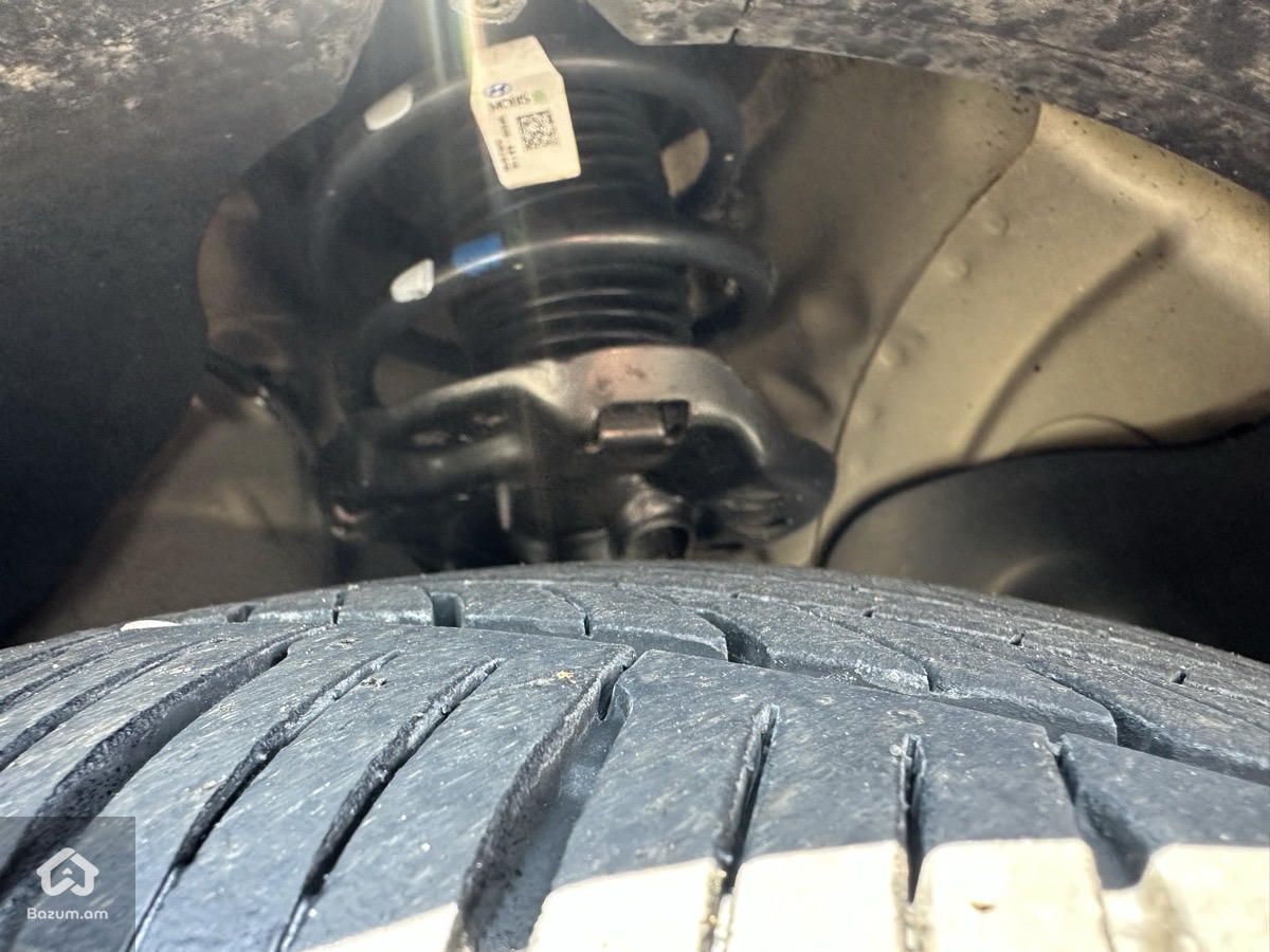 Hyundai Elantra 2021 - image 32