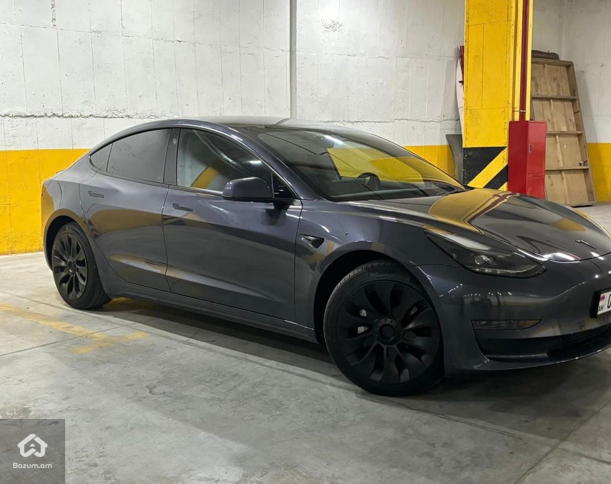 Tesla Model 3 2023 - image 2