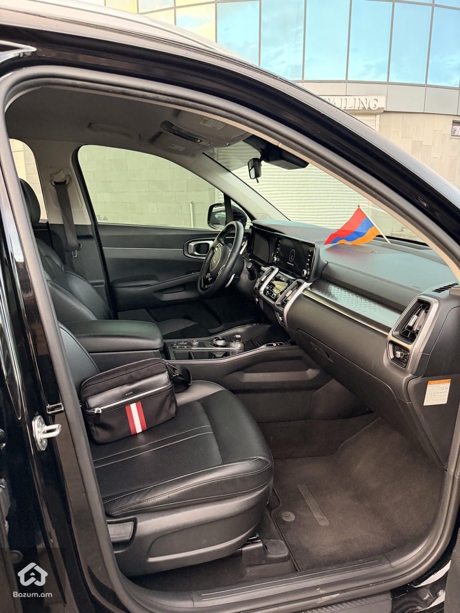 Kia Sorento Hybrid 2021 - image 8