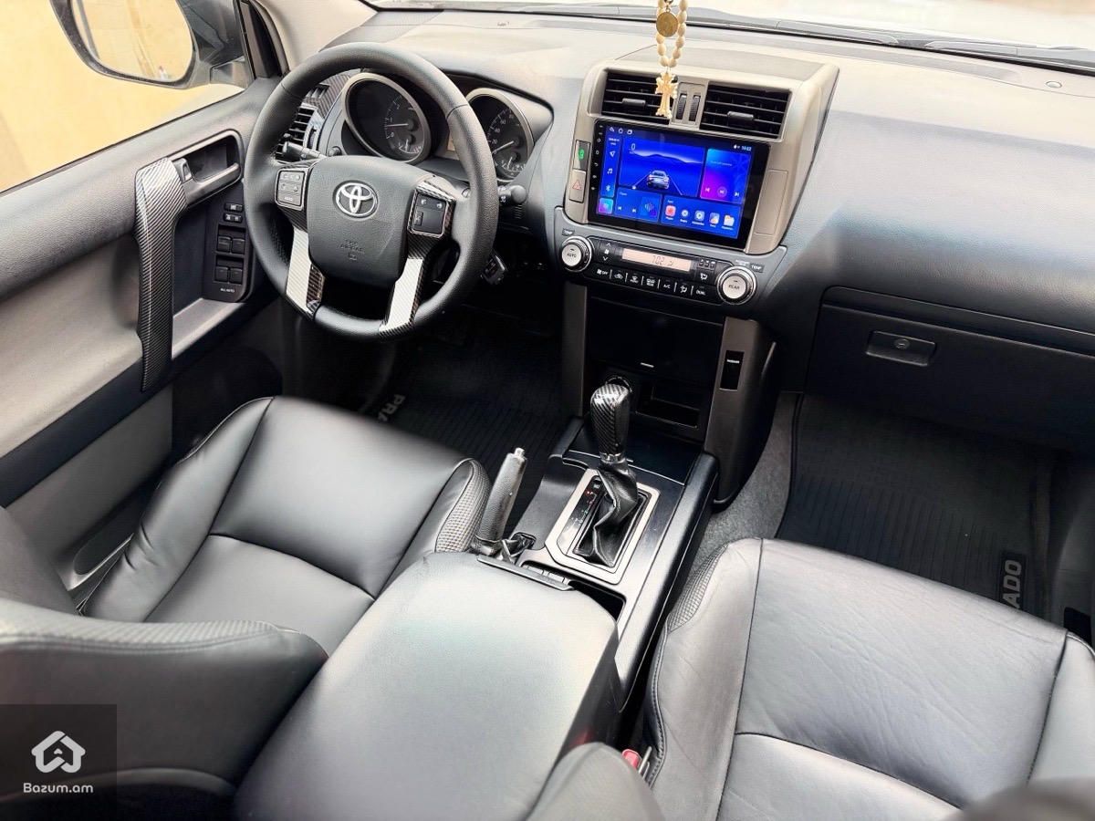 Toyota Land Cruiser Prado 2011 - image 7