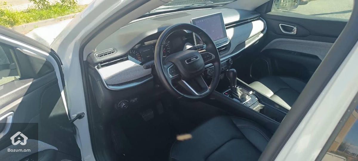 Jeep Compass 2022 - image 4