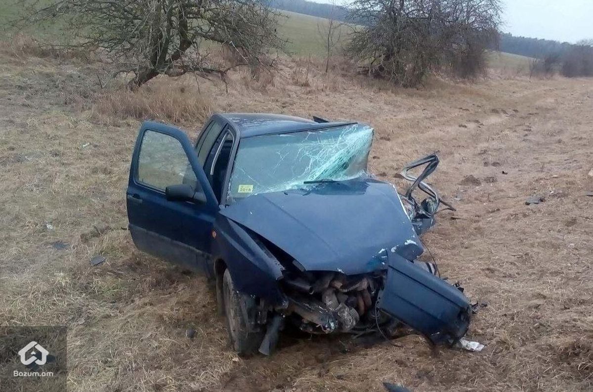 volkswagen golf 3 պահեստամասեր ռասկուլչիտ 1.6 մատոռ մեխանիկական կարոփկա - image 1