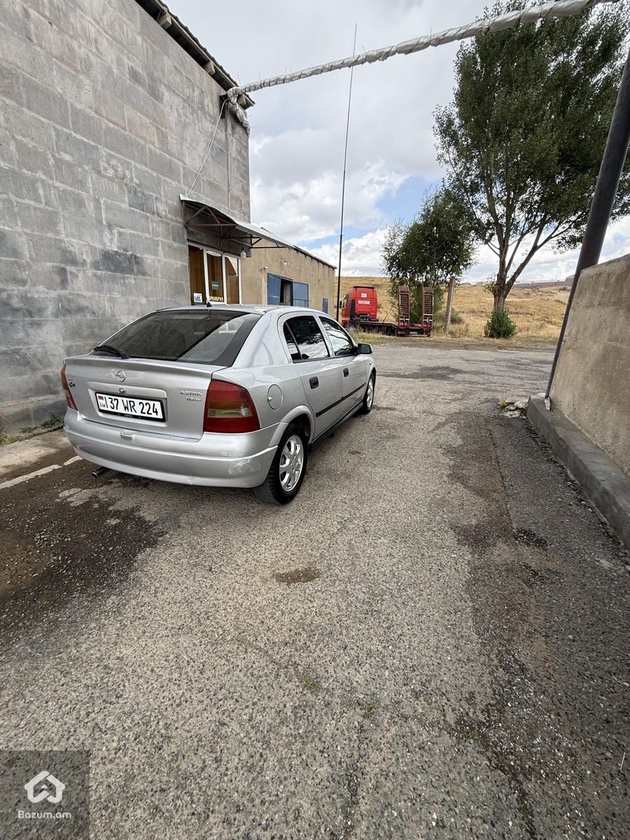 Opel Astra 2002 - image 5