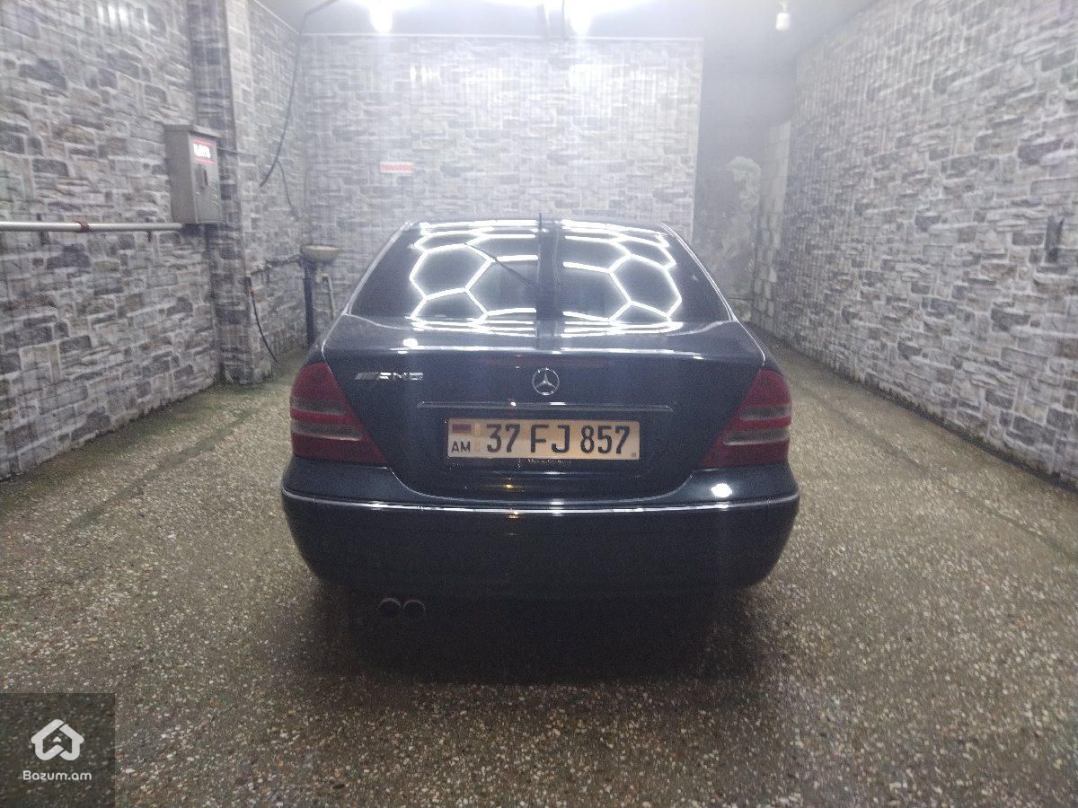 Mercedes-Benz 180 2001 - image 4