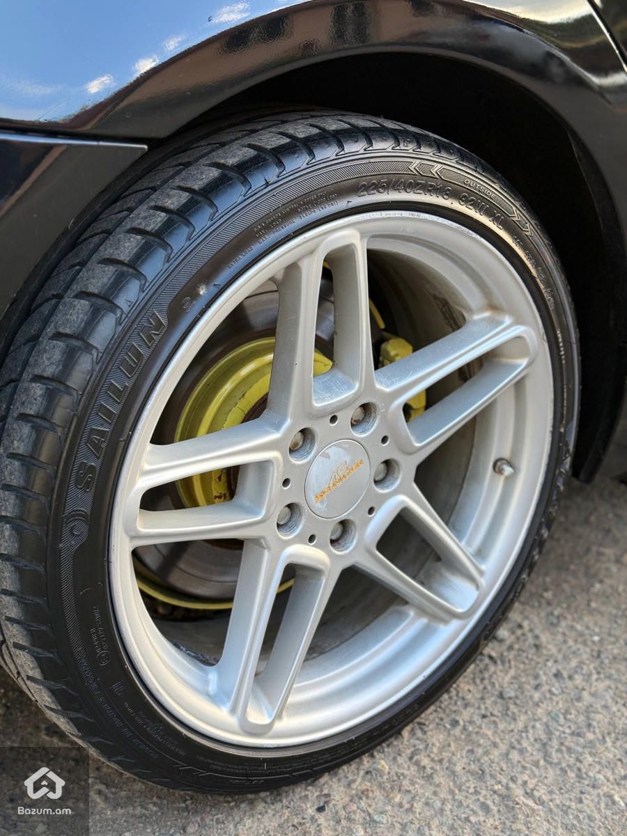 BMW 330i E90 - image 11