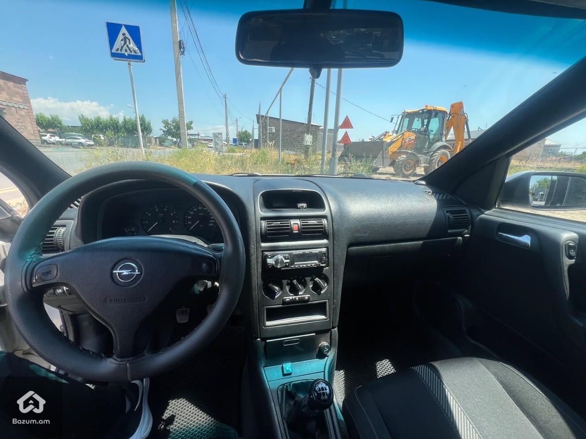 Opel Astra 2000 - image 7