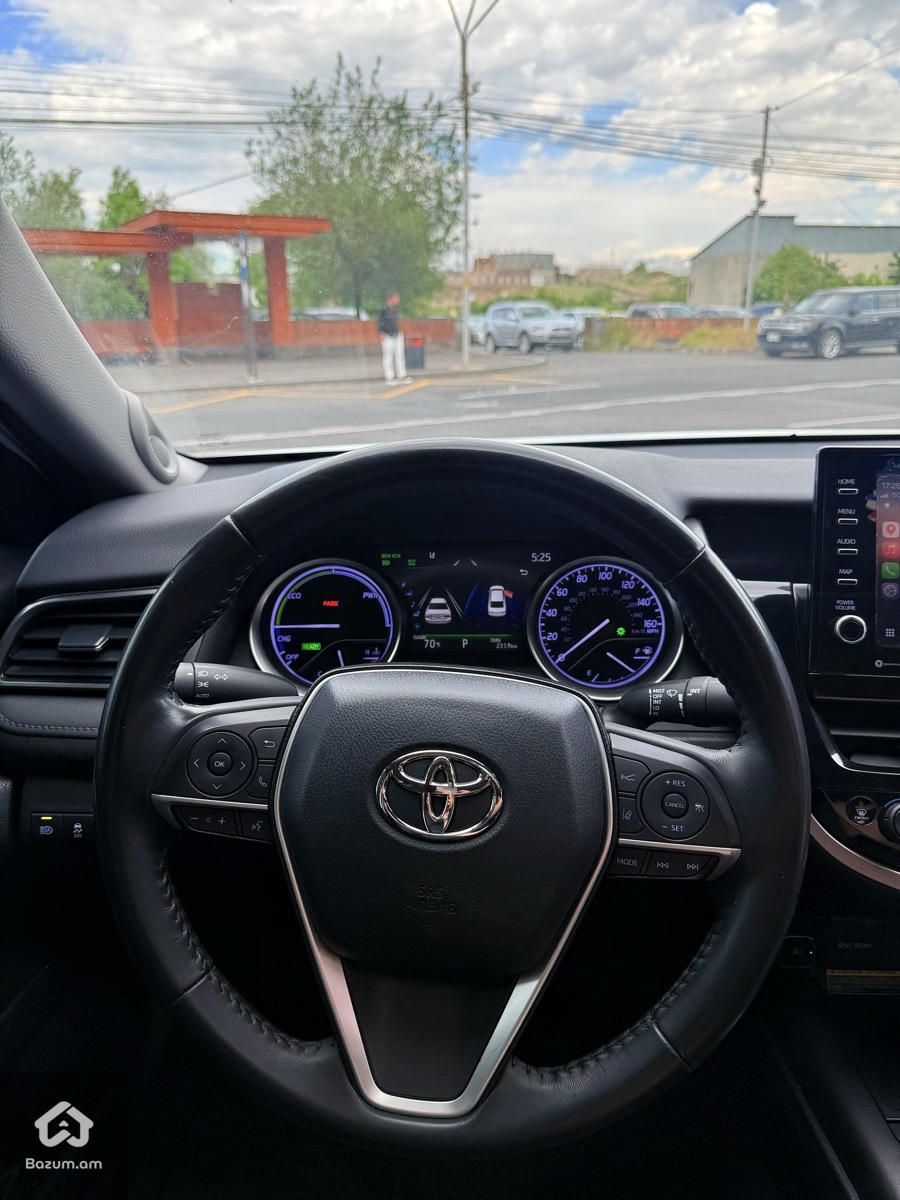 Toyota Camry 2021 HYBRID - image 14