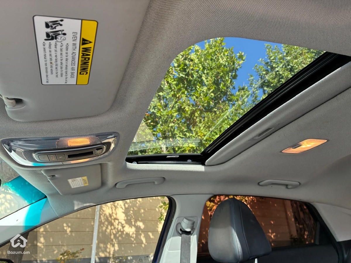 Hyundai Elantra 2021 - image 13
