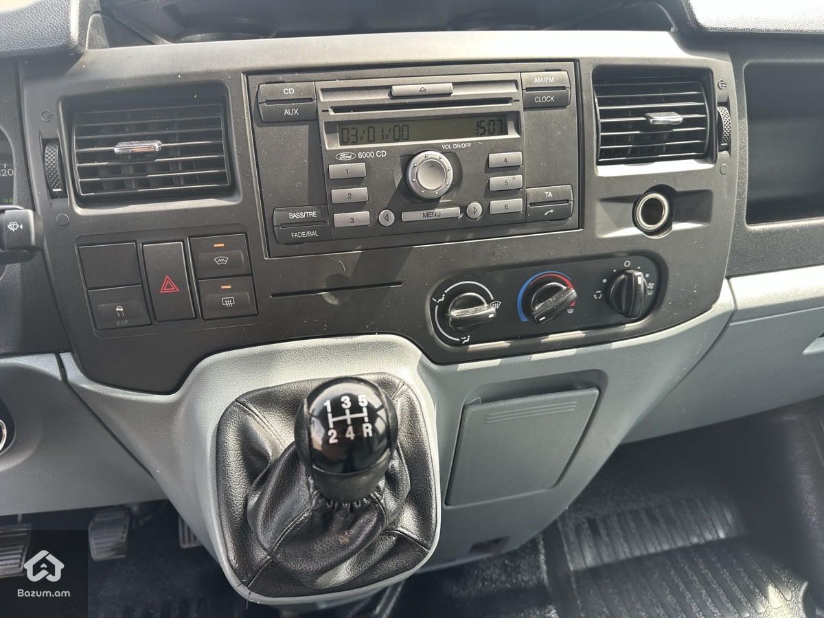 Ford Transit Բենզին - image 19
