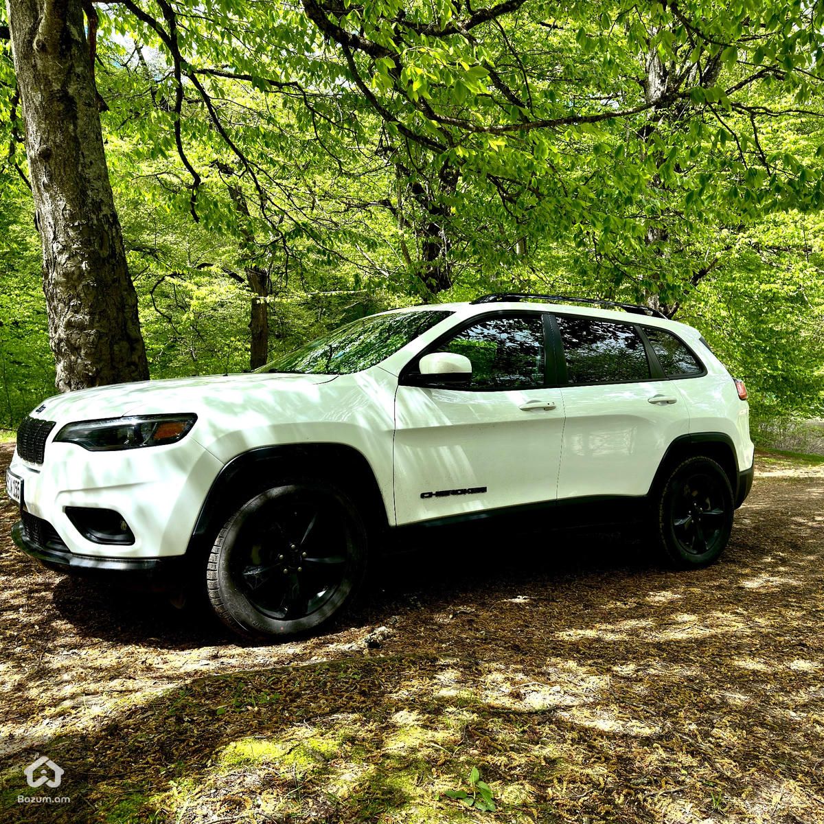 Jeep Cherokee 4x4 - image 6