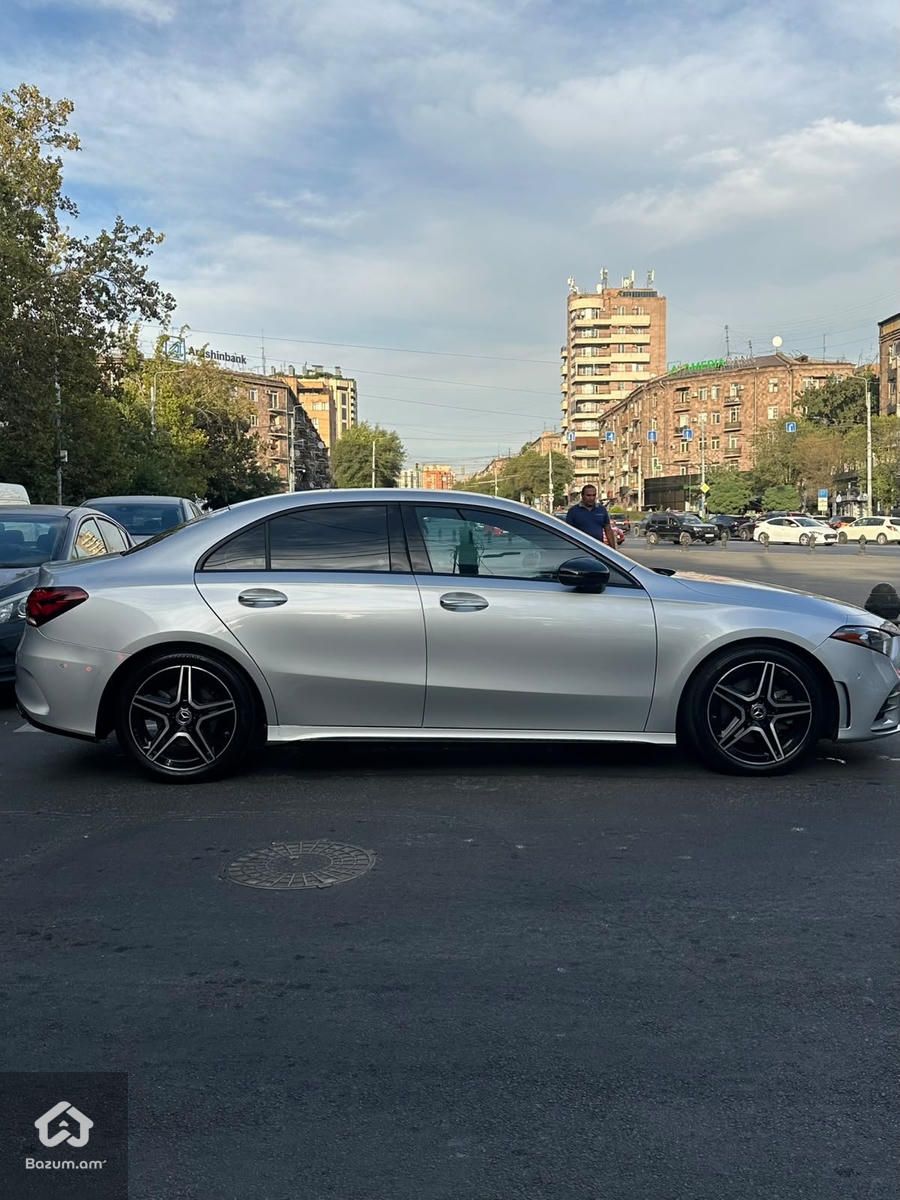 Mercedes-Benz A 220 AMG - image 3