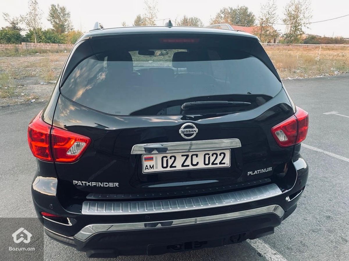 Nissan Pathfinder Platinium - image 7