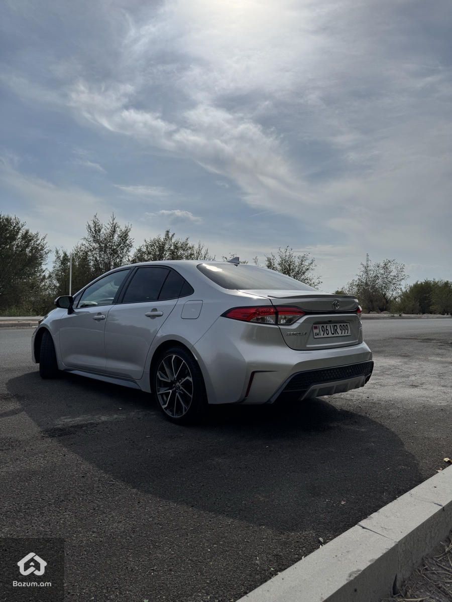 Toyota Corolla 2020 - image 4